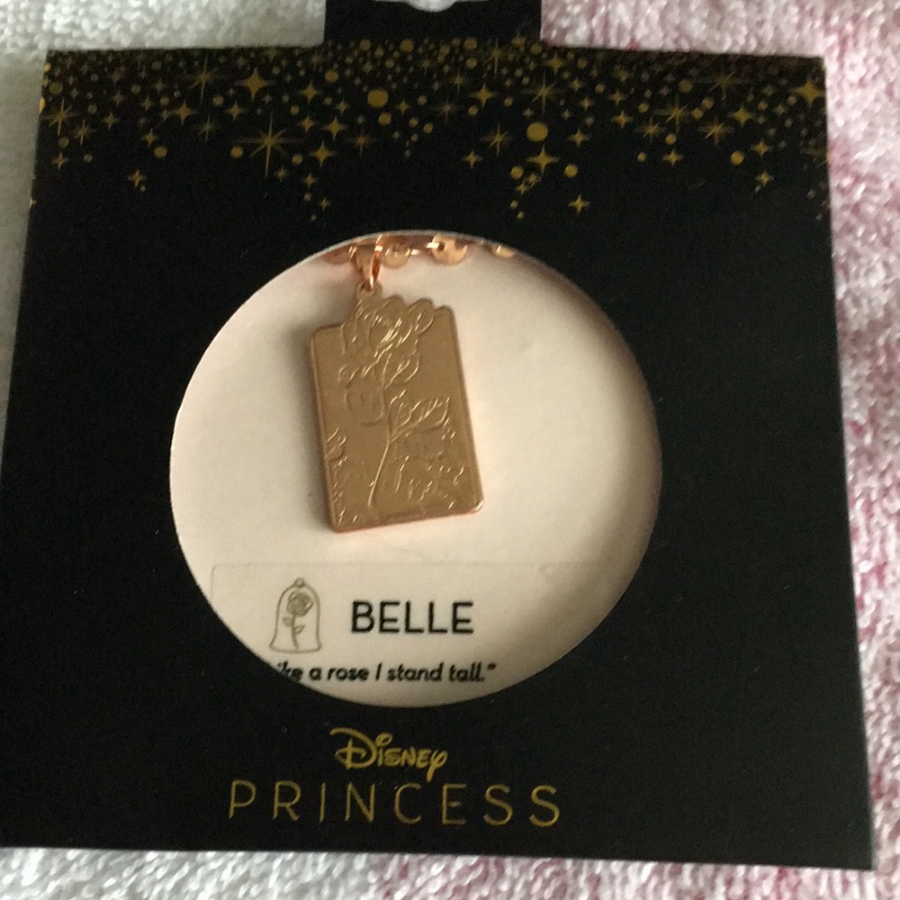 HP🎊Belle Beauty and the Beast Rose necklace